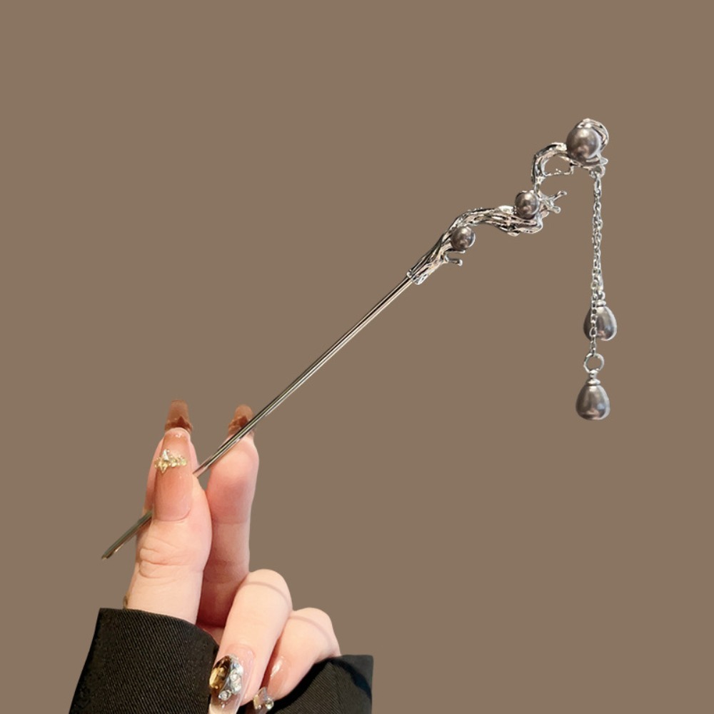 Pearl Hair Pin - กิ๊บติดผมจีนหรูหรา 1 ชิ้น งานฝีมือช่างฝีมือสีเงินพร้อมไข่มุกไหลเหมือนเน้นพู่ละเอียดอ่อนโอบรับความงามเหนือกาลเวลา