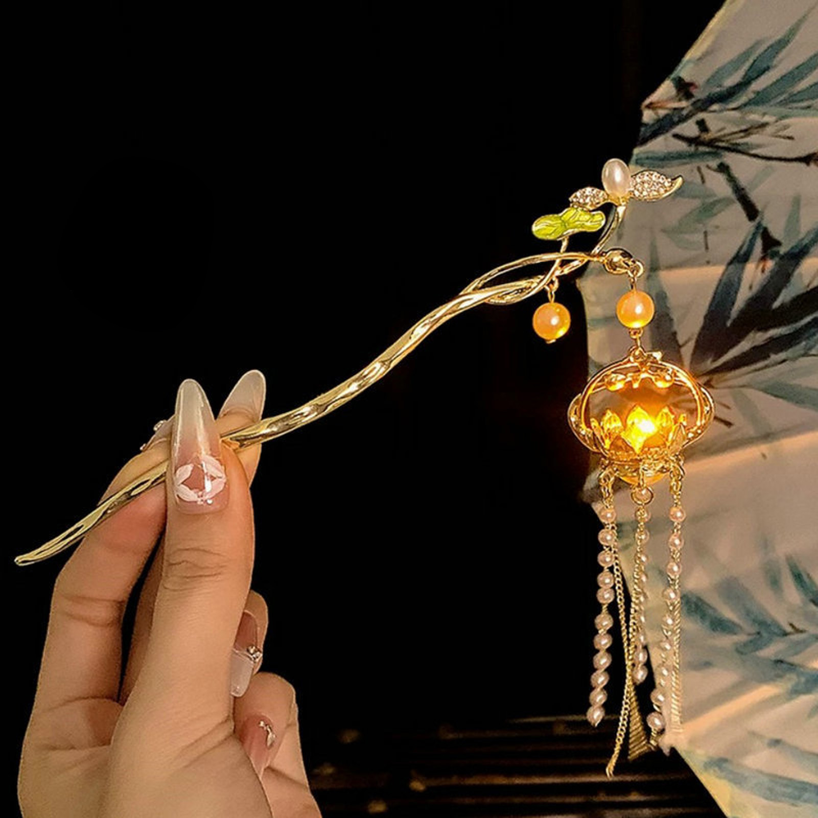 กิ๊บติดผมรูปดอกไม้เรืองแสง กิ๊ - Women Accessories Trending บทวิจารณ์และราคา