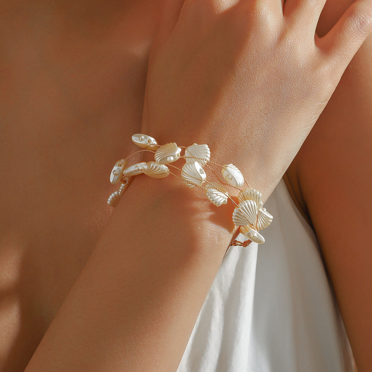 สร้อยข้อมือมุกเทียมสไตล์บาโรกส - Women Accessories In Amazon บทวิจารณ์และราคา